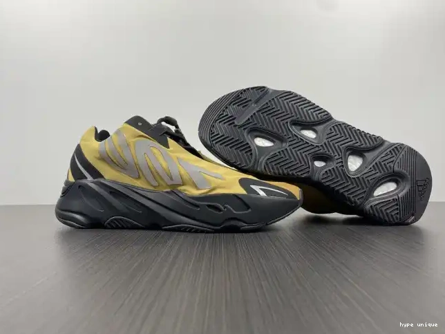hype GZ0717 Flux' 700 Boost 'Honey Yeezy MNVN 0530